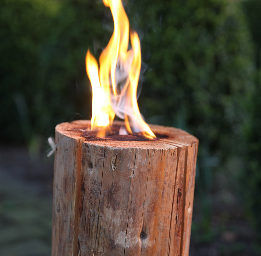 trouver des flambeaux suédois bois ambiance jardin à Ecully