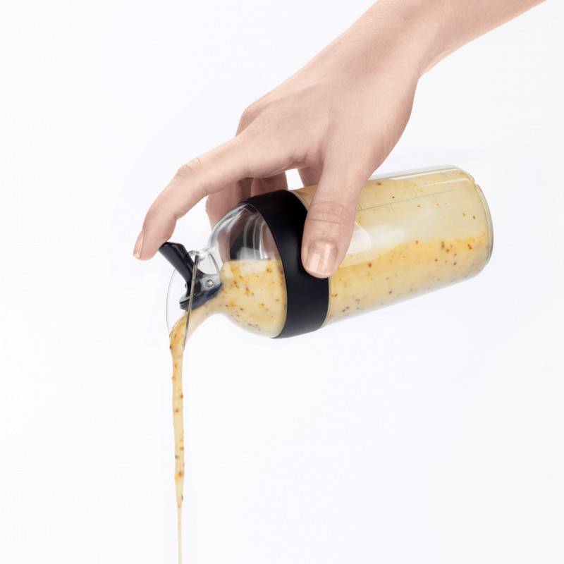 shaker à vinaigrette OXO