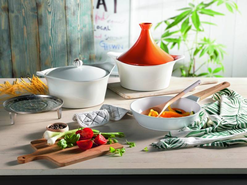 Cocotte légère et ses accessoires COOKUT 