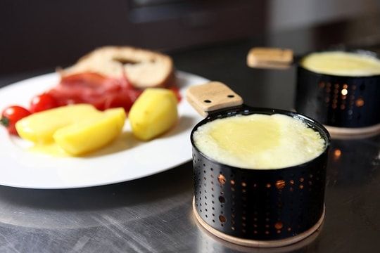 Trouver une idée cadeau originale raclette à la bougie Villefranche